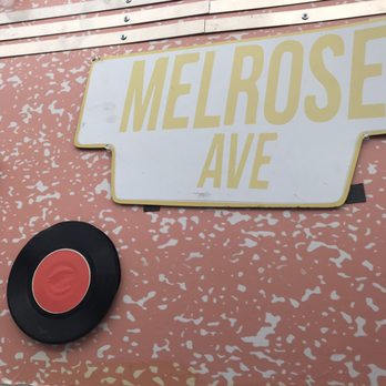 Peach Pit Pop Up - Grimy deco - Pop-Up Restaurants Near Me - Los Angeles, California