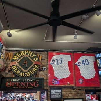 Murphy's Bleachers - Sports Bars Near Me - Chicago, Illinois