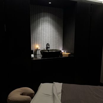 Well & Being Spa - Private massage room - Massage Near Me - Vail, Colorado