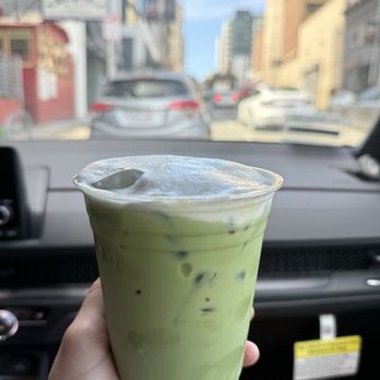 Juniper - Iced banana matcha latte - Coffee & Tea Near Me - San Francisco, California Juniper - Iced banana matcha latte - Coffee & Tea Near Me - San Francisco, California