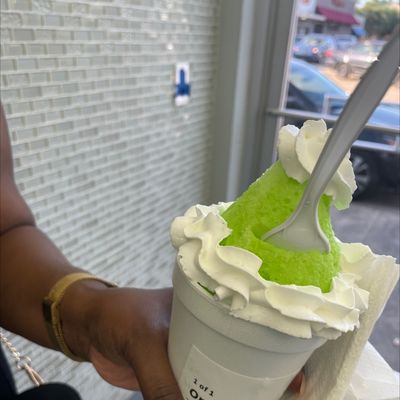 Sno-La Snowballs by null