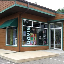 Virginia Davis School Of Dance LLC - Davis Dancewear, Etc.