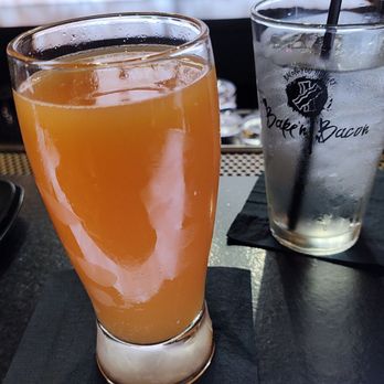 Bake’n Bacon - Downeast Passionfruit Cider - Sandwiches Near Me - Philadelphia, Pennsylvania Bake’n Bacon - Downeast Passionfruit Cider - Sandwiches Near Me - Philadelphia, Pennsylvania
