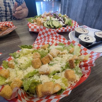Joe's New York Pizza - And the salads are gargantuan. - Pizza Near Me - Henderson, Nevada