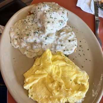 Snooze, an A.M. Eatery - Biscuits and gravy - Breakfast & Brunch Near Me - Colorado Springs, Colorado Snooze, an A.M. Eatery - Biscuits and gravy - Breakfast & Brunch Near Me - Colorado Springs, Colorado