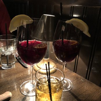 Jonah's 2601 Oyster Bar - Sangria - Seafood Near Me - East Peoria, Illinois