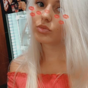 Daymaker Hair Salon - Selfie directly after - Hair Salons Near Me - Naples, Florida Daymaker Hair Salon - Selfie directly after - Hair Salons Near Me - Naples, Florida