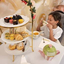 Delicious high teas! Delicious high teas!