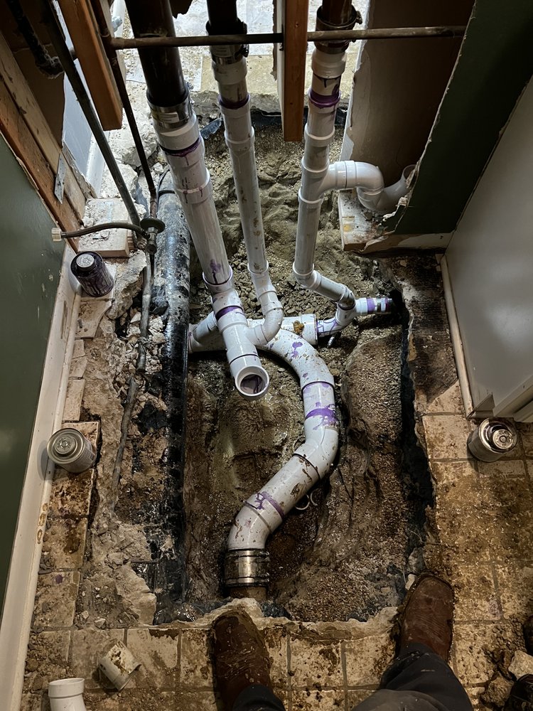 Slide of Alienplumbingandsewer