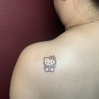 1000 Hands Tattoo Temple - Who doesn't love Hello Kitty?? - Tattoo Near Me - Huntington Beach, California 1000 Hands Tattoo Temple - Who doesn't love Hello Kitty?? - Tattoo Near Me - Huntington Beach, California
