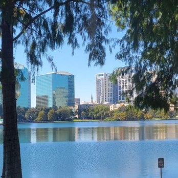 Lake Eola Park - Parks Near Me - Orlando, Florida