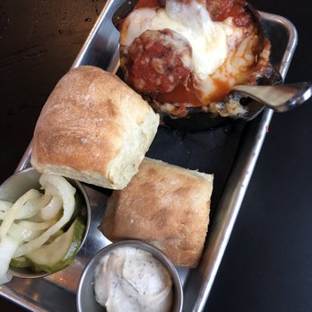 Bob's Pizza - Pizza Near Me - Chicago, Illinois