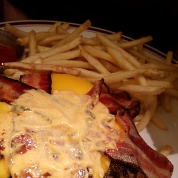 Carlyle - Bacon Cheeseburger - New American Near Me - Arlington, Virginia Carlyle - Bacon Cheeseburger - New American Near Me - Arlington, Virginia