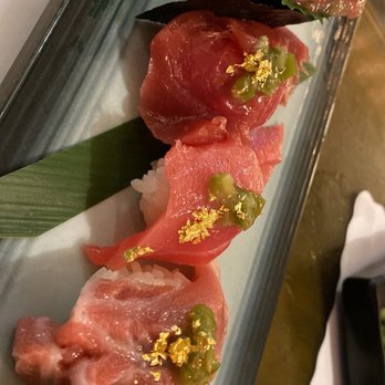 Yanagi Sushi - Tuna sampler - Sushi Bars Near Me - Northridge, California