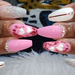 Tara's Nails and Spa