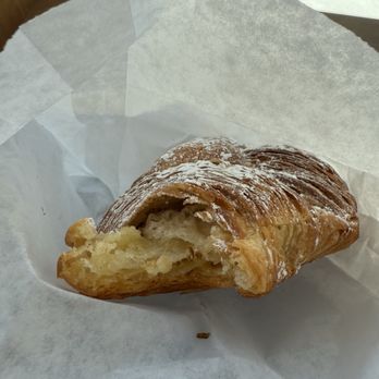 Arsicault Bakery - Almond croissant - Bakeries Near Me - San Francisco, California Arsicault Bakery - Almond croissant - Bakeries Near Me - San Francisco, California