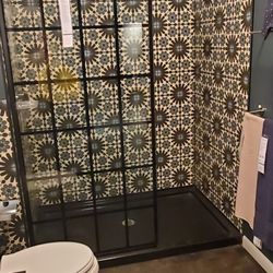 Floor & Decor