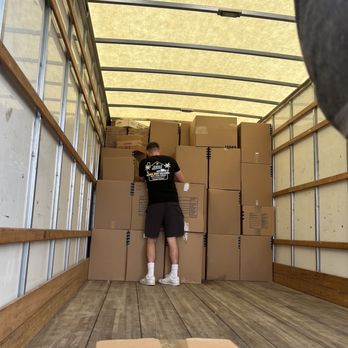 Mama Boy Movers - Movers Near Me - Ventura, California Mama Boy Movers - Movers Near Me - Ventura, California