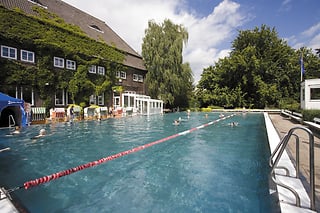 Holthusenbad by null