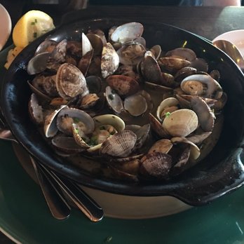 Emory's On Silver Lake - Fresh Northwest Manila Clams appetizer - Steakhouses Near Me - Everett, Washington Emory's On Silver Lake - Fresh Northwest Manila Clams appetizer - Steakhouses Near Me - Everett, Washington