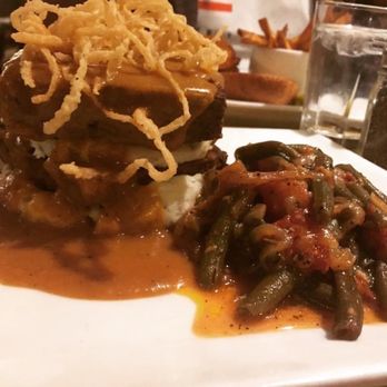 Vincentown Diner - The DDD-featured Mile High Meatloaf - Diners Near Me - Southampton, New Jersey Vincentown Diner - The DDD-featured Mile High Meatloaf - Diners Near Me - Southampton, New Jersey