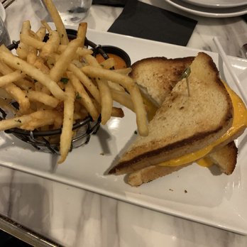 Sugar Factory Foxwoods - Grilled cheese - American Near Me - Mashantucket, Connecticut Sugar Factory Foxwoods - Grilled cheese - American Near Me - Mashantucket, Connecticut