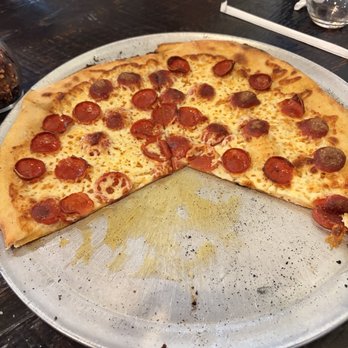 Soul Fire Brewing - Hot honey pepperoni - Brewpubs Near Me - Cleburne, Texas