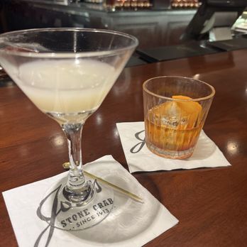 Joe's Stone Crab - Lychee martini and old fashioned - Seafood Near Me - Miami Beach, Florida Joe's Stone Crab - Lychee martini and old fashioned - Seafood Near Me - Miami Beach, Florida
