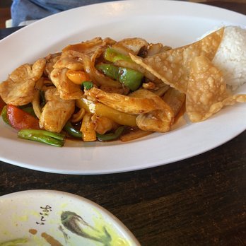 Tai Kitchen - Pad Cashew chicken - Thai Near Me - Branson, Missouri
