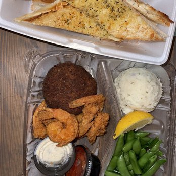 Flamingo Grill - Crab cake with Cajun fried shrimp - Seafood Near Me - Myrtle Beach, South Carolina