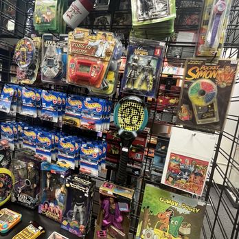 Cruzn Retro - Video Game Stores Near Me - Vernon, Connecticut