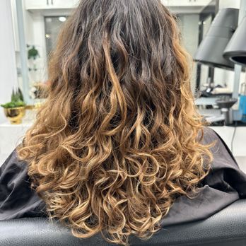 Marissa J Curls - After - Hair Stylists Near Me - Beverly Hills, California Marissa J Curls - After - Hair Stylists Near Me - Beverly Hills, California
