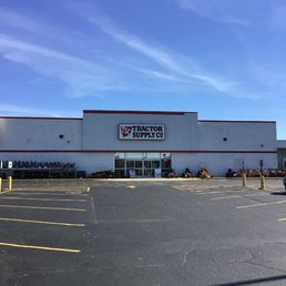 Exterior photo of Tractor Supply - Delavan, Wisconsin Exterior photo of Tractor Supply - Delavan, Wisconsin