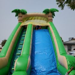 Michael Handle-It - Water Slides!!