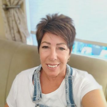 Allen James Salon - Hair Salons Near Me - Tustin, California