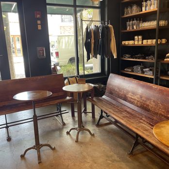 Bitty & Beau's Coffee - Plenty of seating - Coffee & Tea Near Me - Charleston, South Carolina Bitty & Beau's Coffee - Plenty of seating - Coffee & Tea Near Me - Charleston, South Carolina