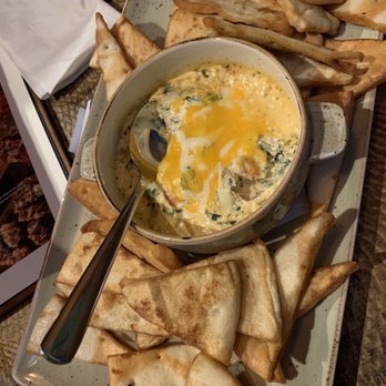 Kelsey's - American Near Me - Niagara Falls, Ontario