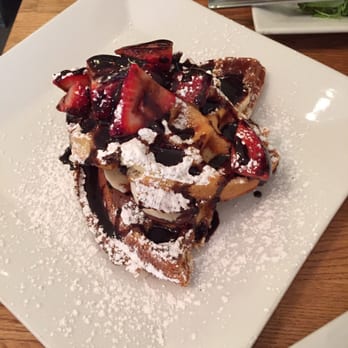 La Bouche - Belgium waffles with Nutella and fruits! - French Near Me - Hoboken, New Jersey