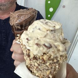 Peterbrooke Chocolatier Atlantic Beach - Cheers