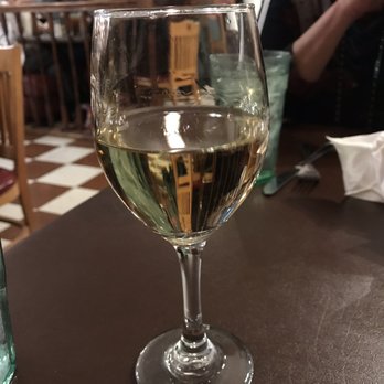 Gerrie's - Generous pour of house wine. $6 - Italian Near Me - Clinton, Indiana