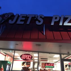 Jet's Pizza