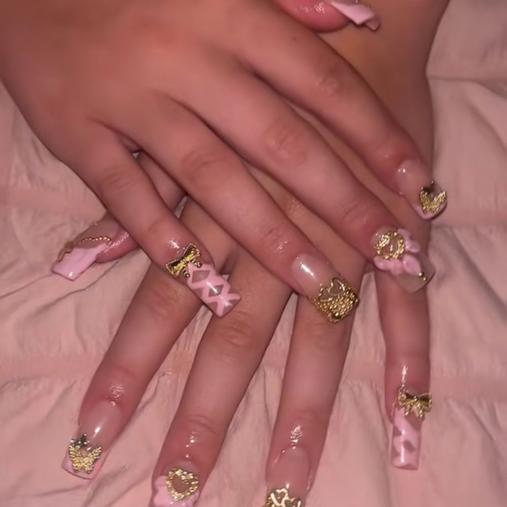 Mani  1000s.jpg