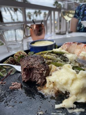 SHOR American Seafood Grill by null