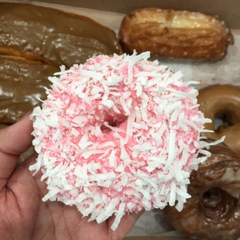 Pinkbox Doughnuts - Pink Snowball - Donuts Near Me - Henderson, Nevada
