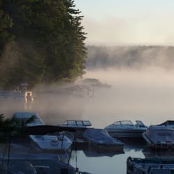Everett's Cove Marina & Ice Cream - Find a more tranquil spot... I dare you!