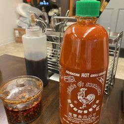 Oh My Pho - Condiments