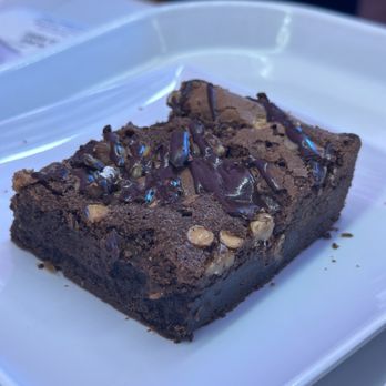 Pink Sweets Cafe - Rocky road brownie $4.99 - Desserts Near Me - Riverton, Utah Pink Sweets Cafe - Rocky road brownie $4.99 - Desserts Near Me - Riverton, Utah