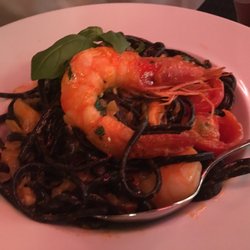 Palm Beach Restaurant - Pasta negra with seafood