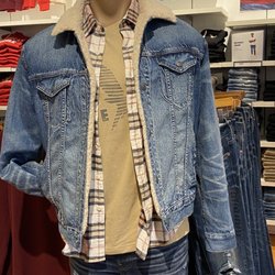 American Eagle Outfitters