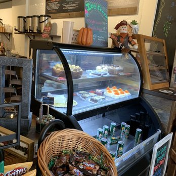 Spill The Tea - food - Bubble Tea Near Me - Redwood City, California Spill The Tea - food - Bubble Tea Near Me - Redwood City, California